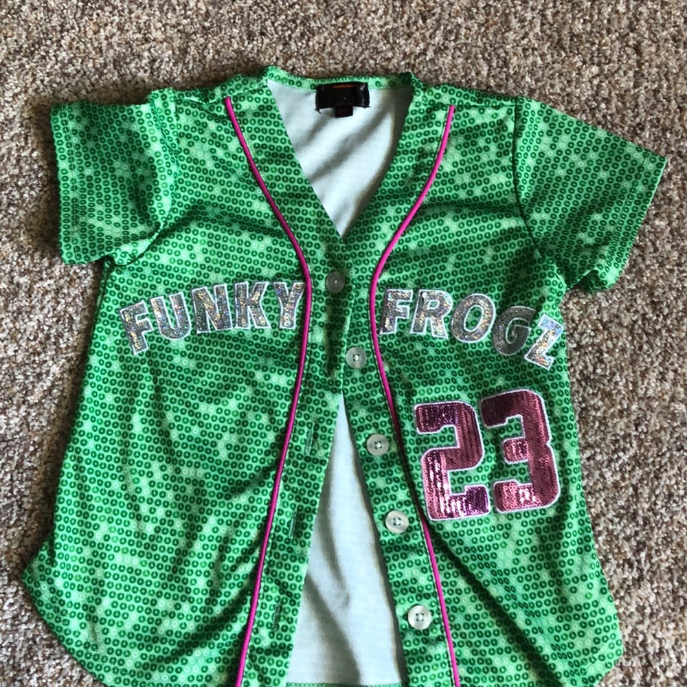 Jojo S green button down shirt